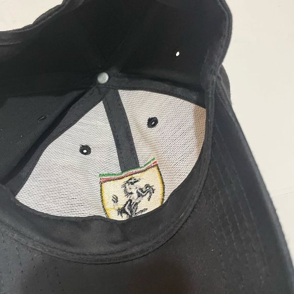 FERRARI PRANCING HORSE EMBLEM BLACK BRIM SOFT Embroidery Basebell Cap Hats - Picture 5 of 7